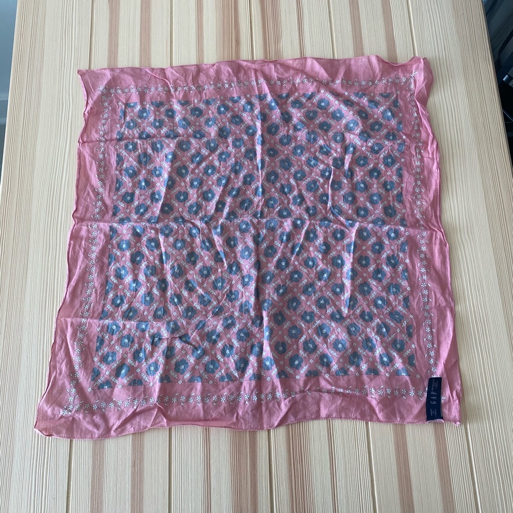 Vintage 90s Gap Scarf Made in Italy 100% Cotton